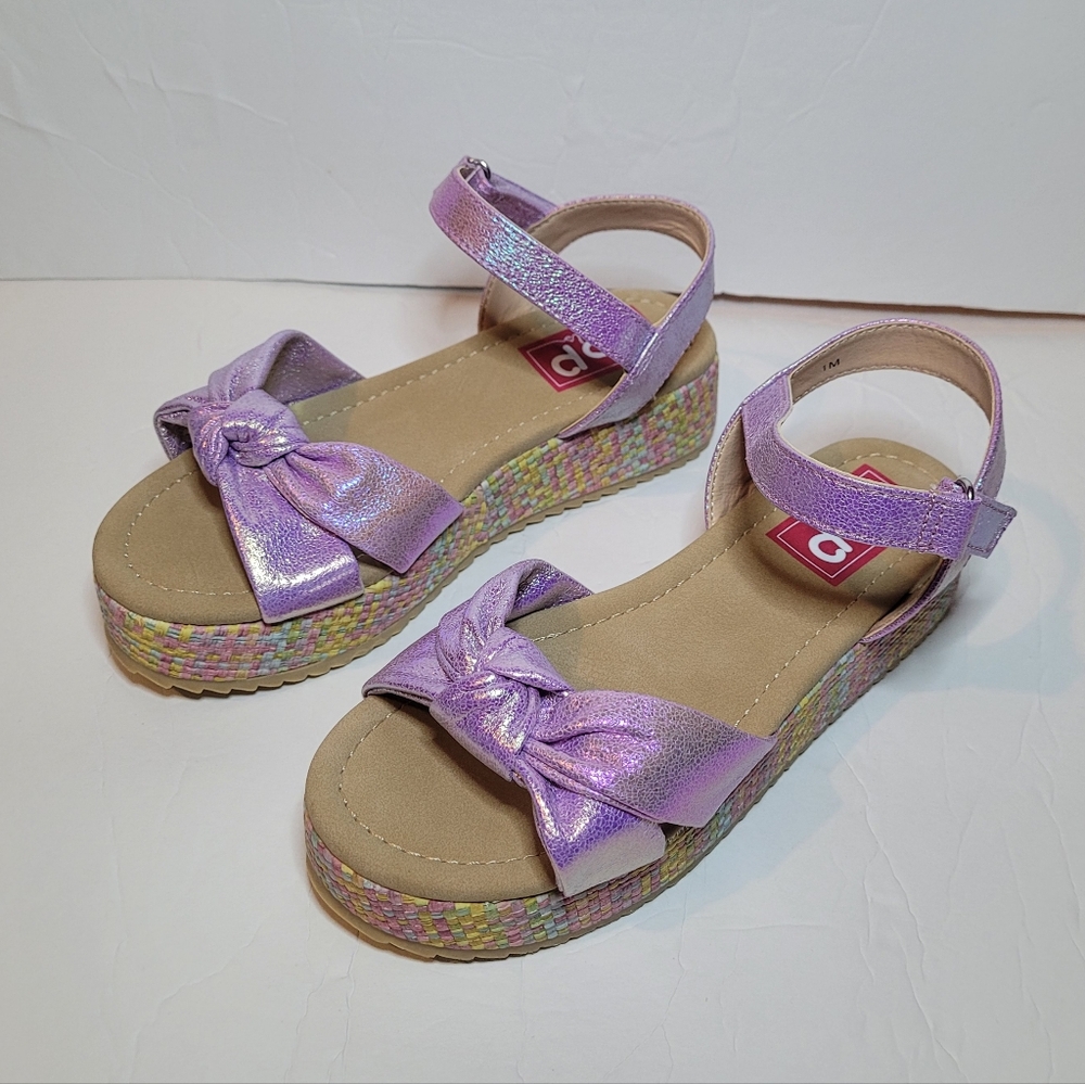 Pop Presence Girls Sandals Velcro Straps Lavender Size 1 NWT
